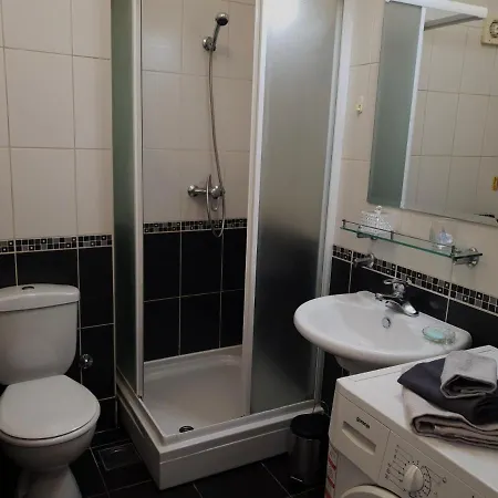 Апартаменты 64 - Besplatan Javni Parking Нови-Сад