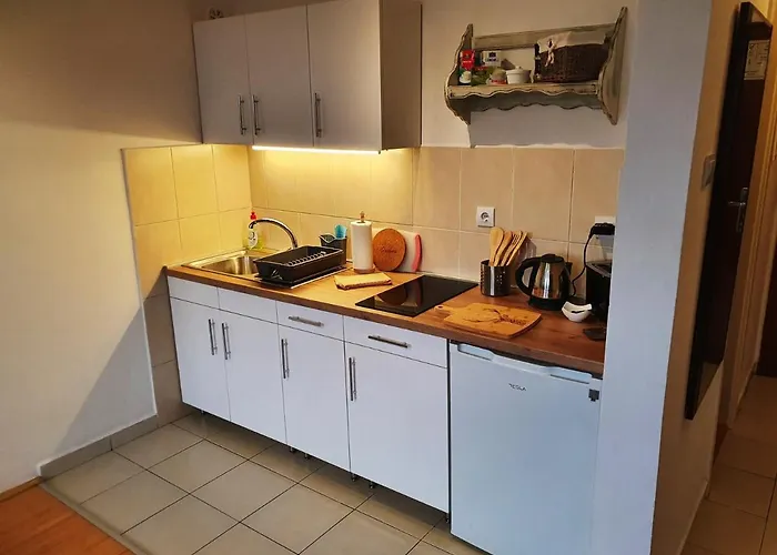 64 - Besplatan Javni Parking